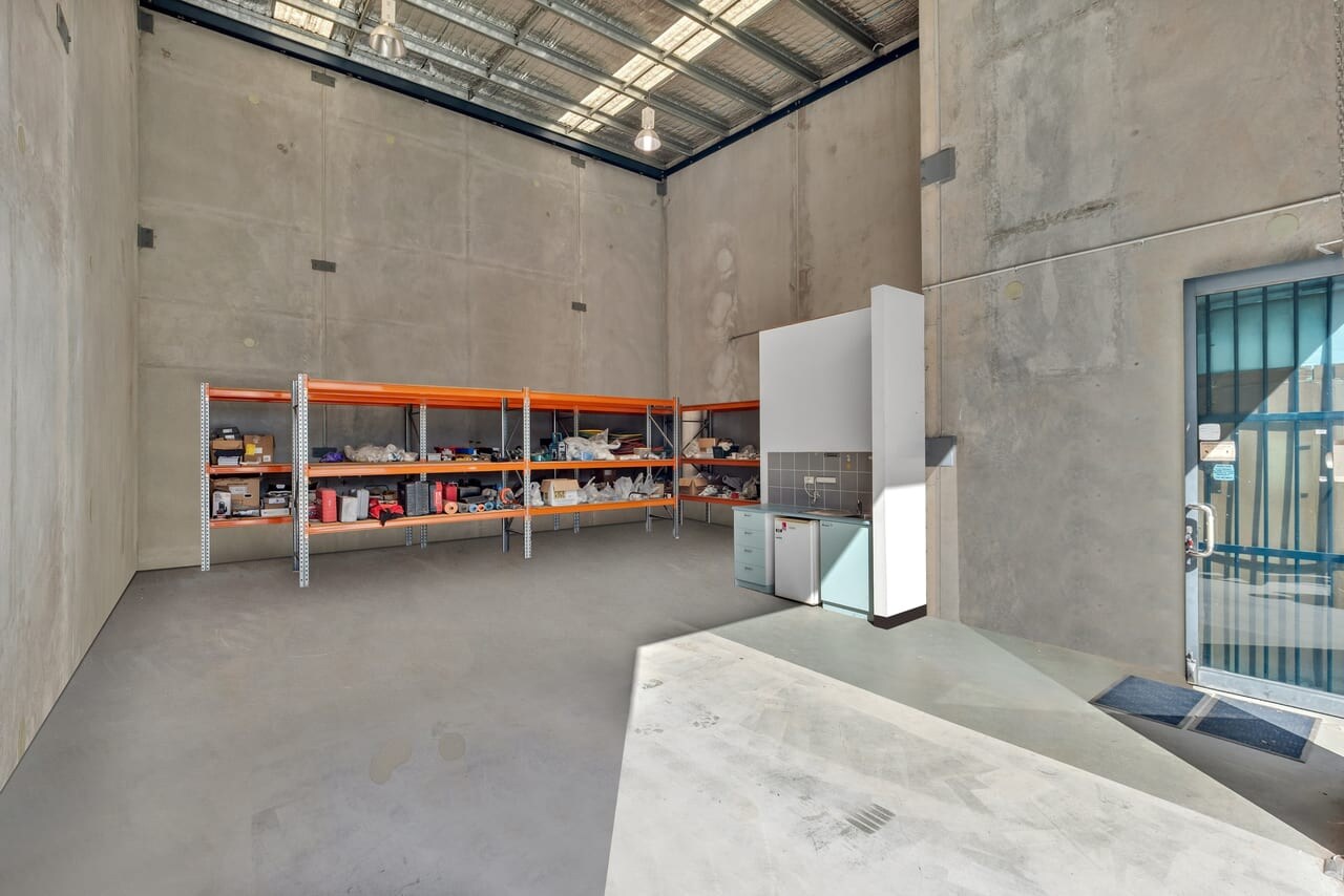 128 Station Rd, Seven Hills, NSW 2147 - Unit 3 - - Interior Photo - Image 2 of 6
