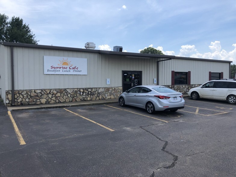 210 Old Amity Hill Rd, Cleveland, NC 27013