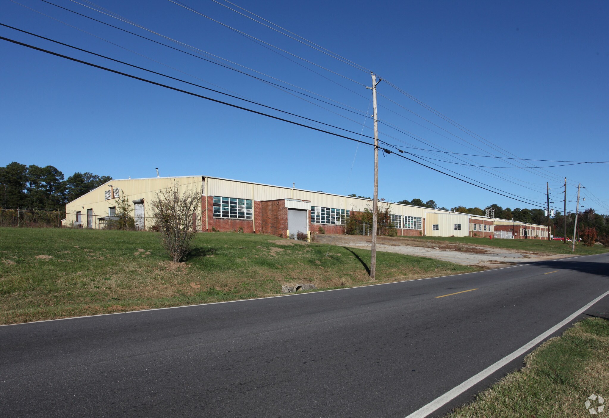 839 Everee Inn Rd, Griffin, GA for sale Primary Photo- Image 1 of 1