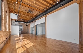 210 N Racine Ave, Chicago, IL for lease Interior Photo- Image 2 of 11