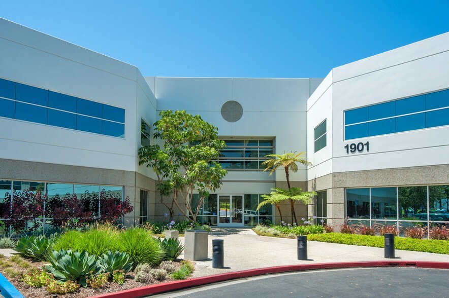 1901 Solar Dr, Oxnard, CA, 93030 Office Space For Lease