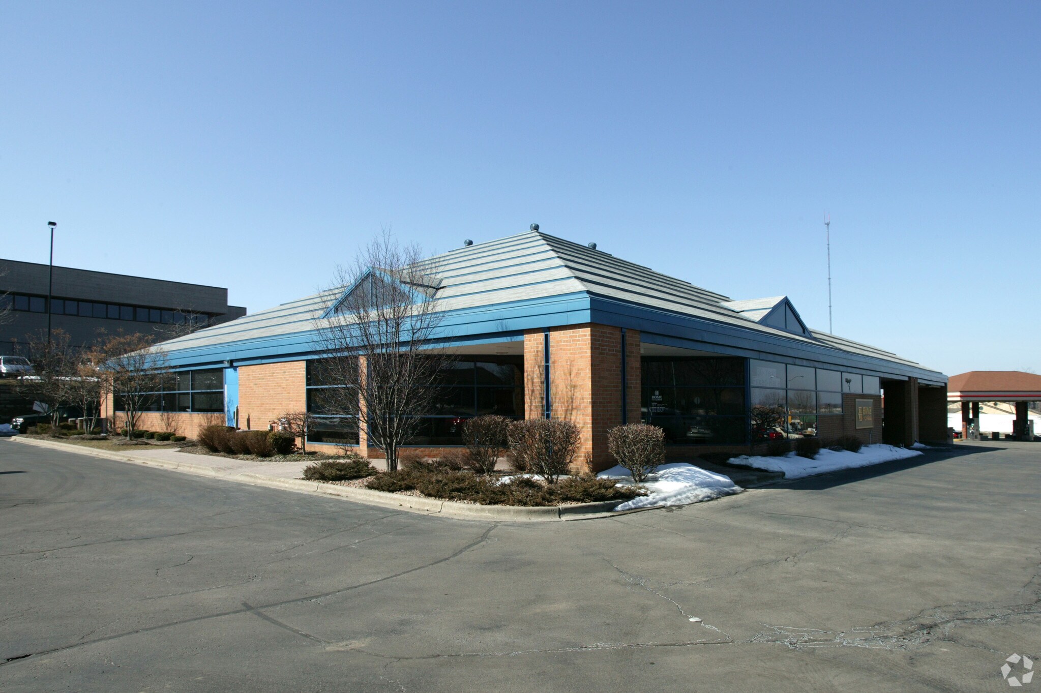 7701 Mineral Point Rd, Madison, WI for sale Primary Photo- Image 1 of 1