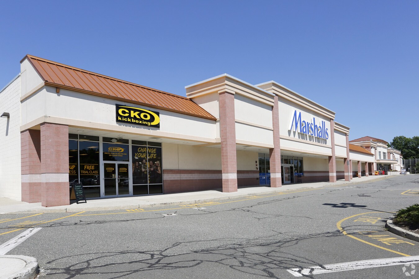 500600 Kinderkamack Rd, Emerson, NJ 07630