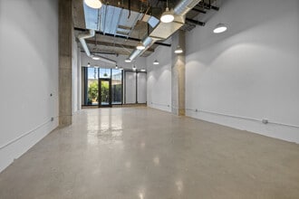 525 S Santa Fe Ave, Los Angeles, CA for lease Building Photo- Image 2 of 6