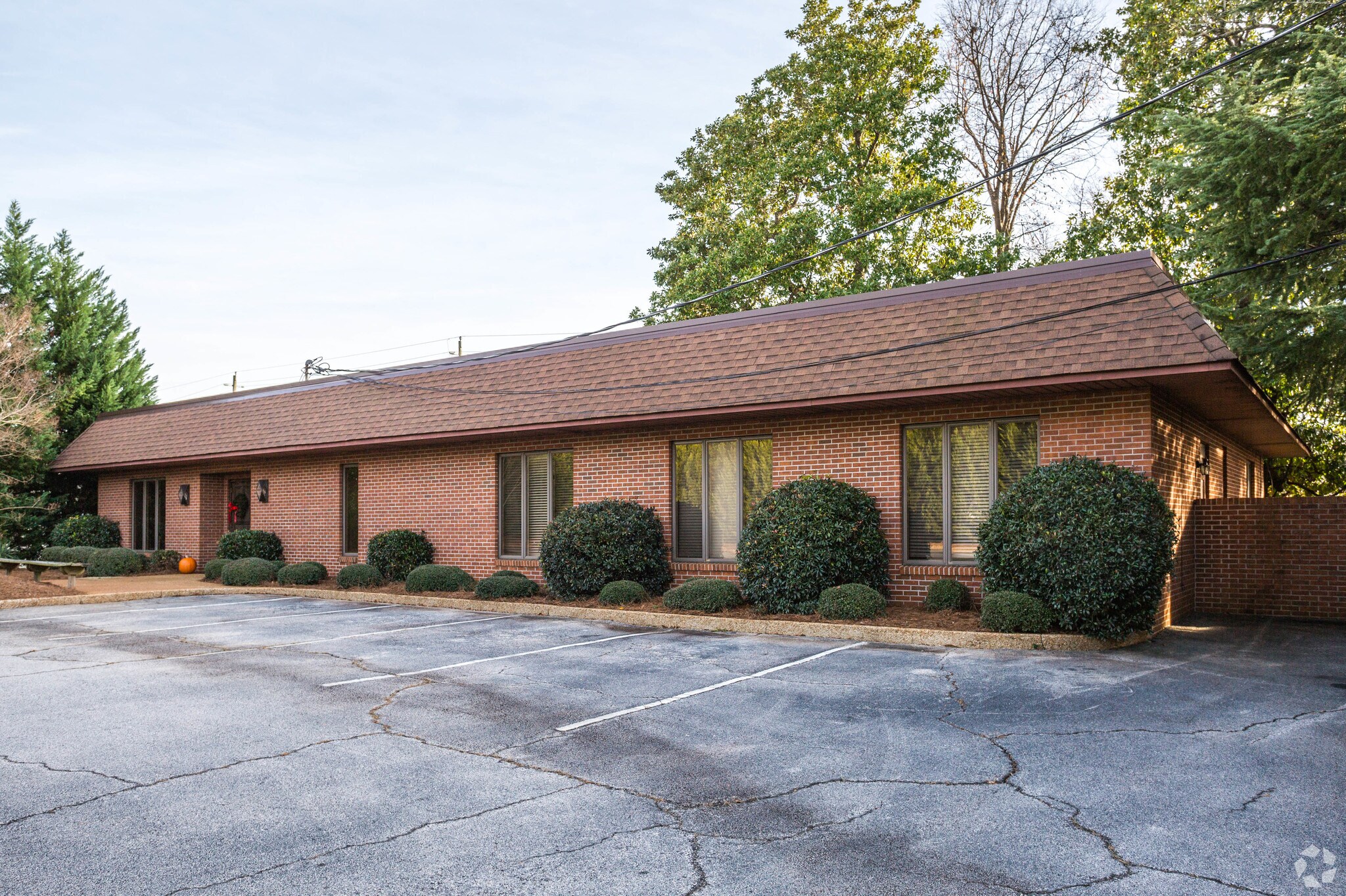 200 N Lewis St, Lagrange, GA for sale Primary Photo- Image 1 of 1