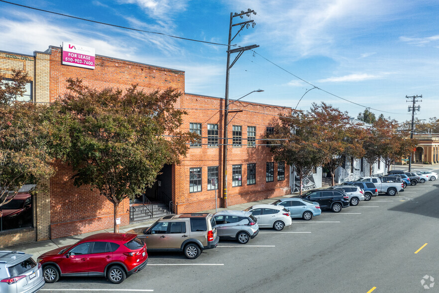 520 3rd St, Oakland, CA for lease - Building Photo - Image 1 of 20