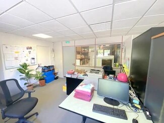 More details for Rue Des Cayennes, Conflans-Sainte-Honorine - Office for Lease