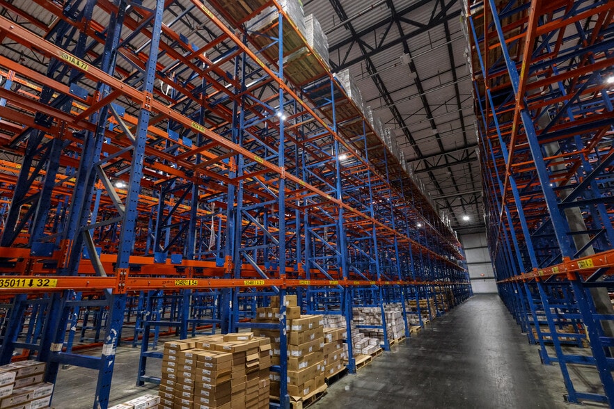 54 Joseph St, Newark, NJ for lease - Building Photo - Image 3 of 9