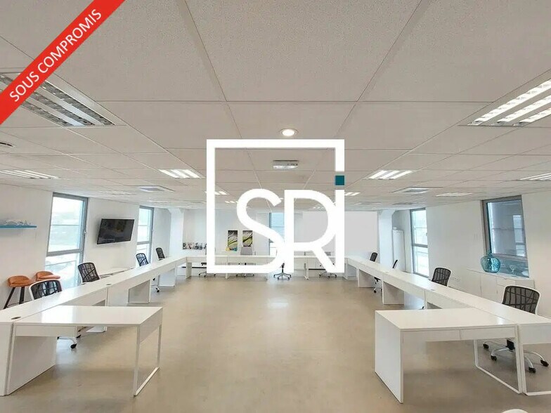 Office in Aubière for lease - Interior Photo - Image 3 of 10