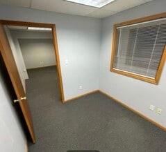 423 Main St, Windsor, CO for lease Interior Photo- Image 2 of 5