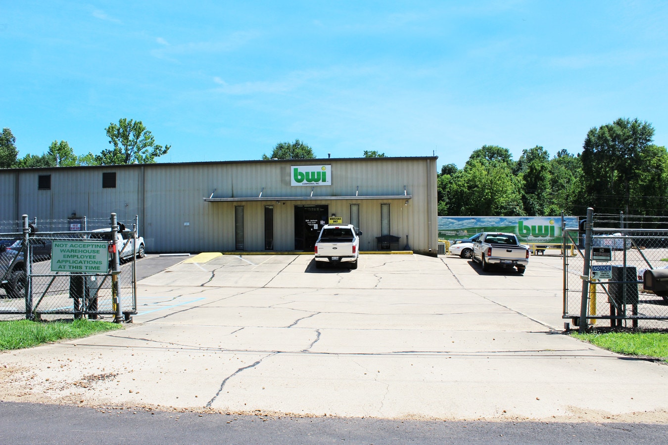 6013 N McRaven Rd, Jackson, MS 39209