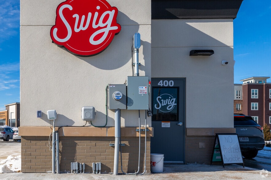 390 NW Chipman Rd, Lee's Summit, MO for sale - Building Photo - Image 3 of 3