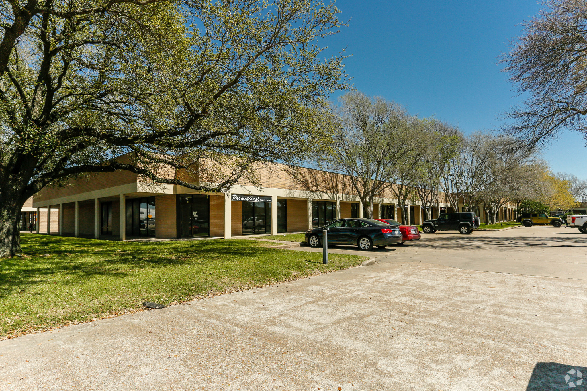 1700-1750 W Sam Houston Pky N, Houston, TX for lease Building Photo- Image 1 of 22