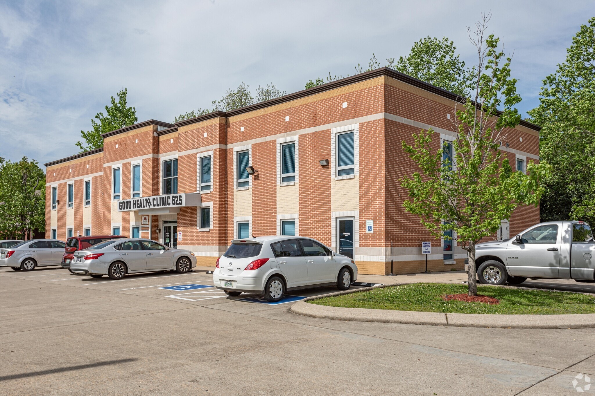 625 N Highland Ave, Murfreesboro, TN for sale Primary Photo- Image 1 of 1