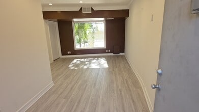 13437-13447 Ventura Blvd, Sherman Oaks, CA for lease - Commercial Listing Video