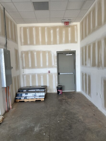 5246 Murfreesboro Rd, La Vergne, TN for lease - Building Photo - Image 3 of 10