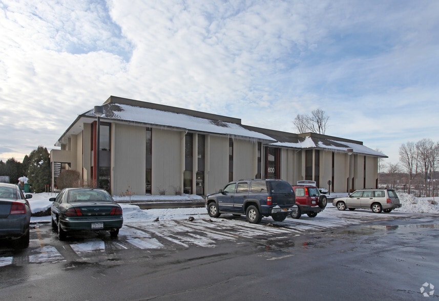 600 Cross Keys Office Park, Fairport, NY 14450