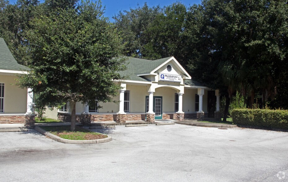 9366 Balm Riverview Rd, Riverview, FL 33569