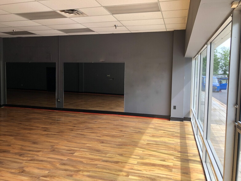 377 Gambrills Rd, Gambrills, MD for lease - Interior Photo - Image 3 of 17