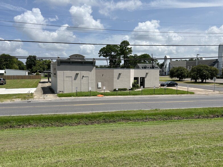 105 W 8th St, Reserve, LA for sale - Building Photo - Image 1 of 12