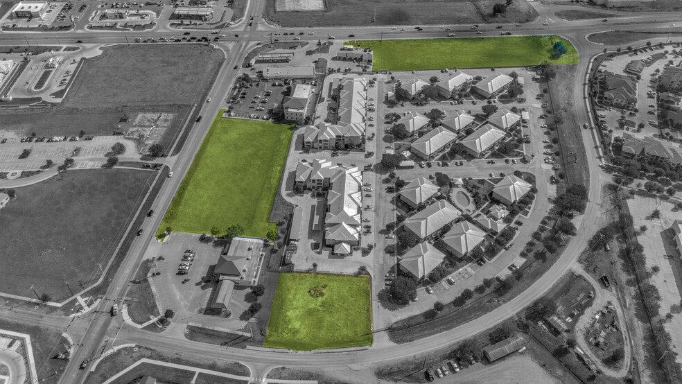 FM 306 & E Common - Prime Pad Site Portfolio portfolio of 3 properties for sale on LoopNet.com - Aerial - Image 1 of 4