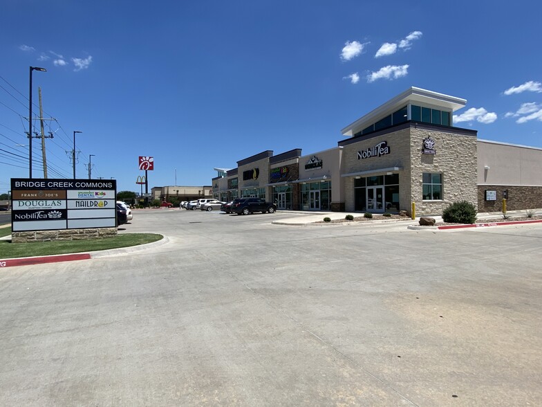 4111 Southwest Pky, Wichita Falls, TX for lease - Building Photo - Image 2 of 8