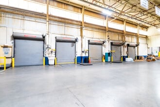 2121 Holston Bend Dr, Mascot, TN for lease Interior Photo- Image 2 of 6