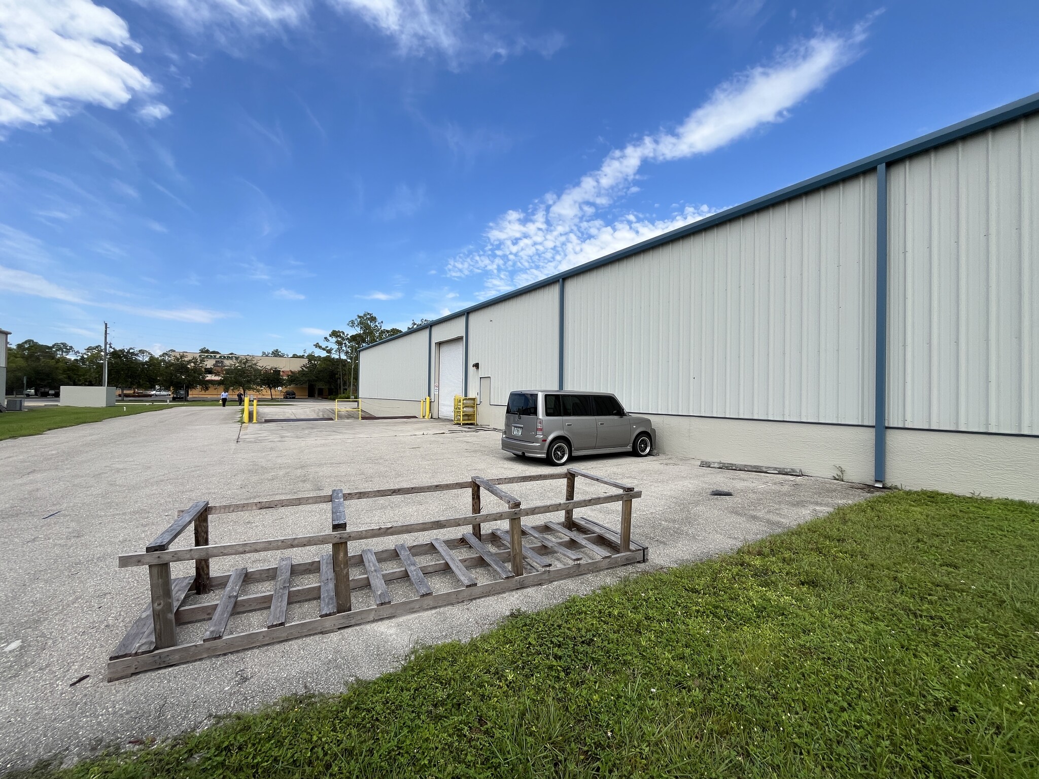 12301 Crystal Commerce Loop, Fort Myers, FL for lease Building Photo- Image 1 of 3