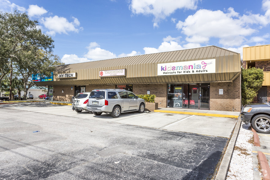 4511 Bee Ridge Rd, Sarasota, FL for lease - Building Photo - Image 2 of 4