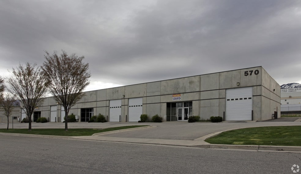 570 N Taylor, North Salt Lake, UT for lease - Building Photo - Image 3 of 6