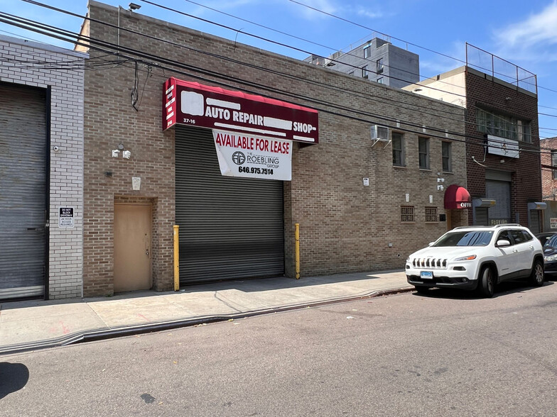 37-16 13th St, Long Island City, NY for lease - Building Photo - Image 1 of 3