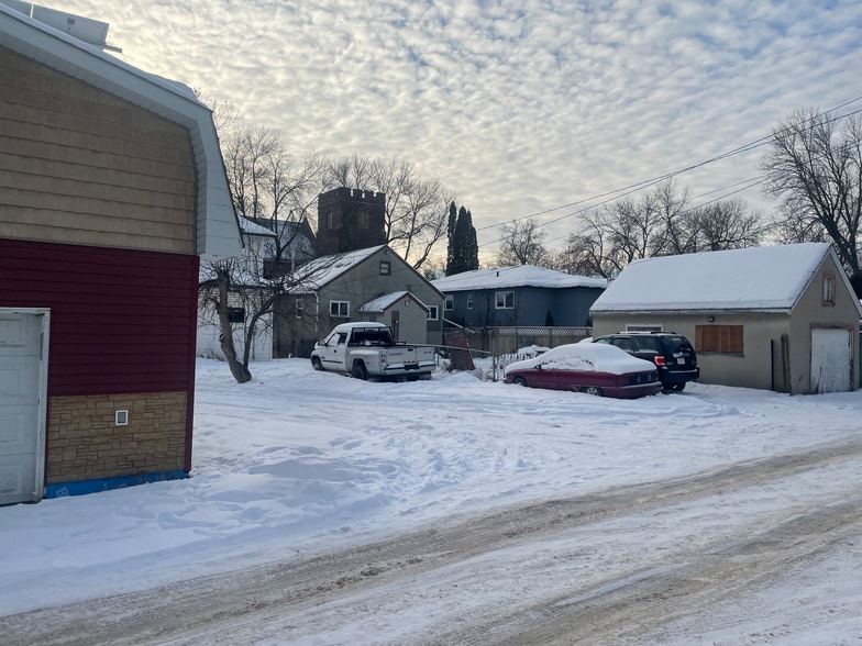 10034 84 Av NW, Edmonton, AB for sale - Building Photo - Image 3 of 5