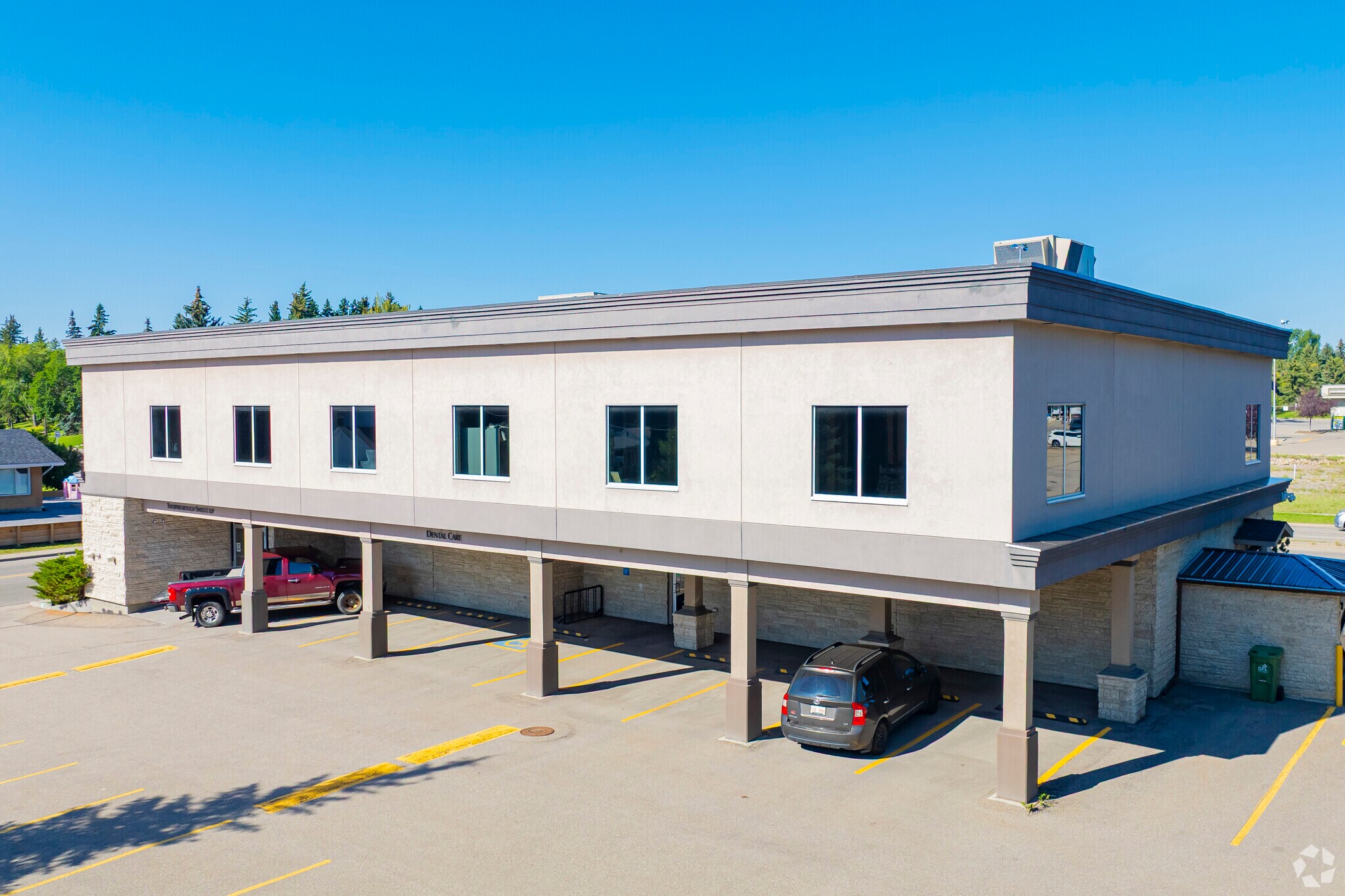 11646-11650 Elbow Dr SW, Calgary, AB for lease Primary Photo- Image 1 of 4