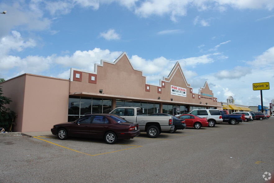 2650 S Padre Islan Dr, Corpus Christi, TX for lease - Primary Photo - Image 1 of 7