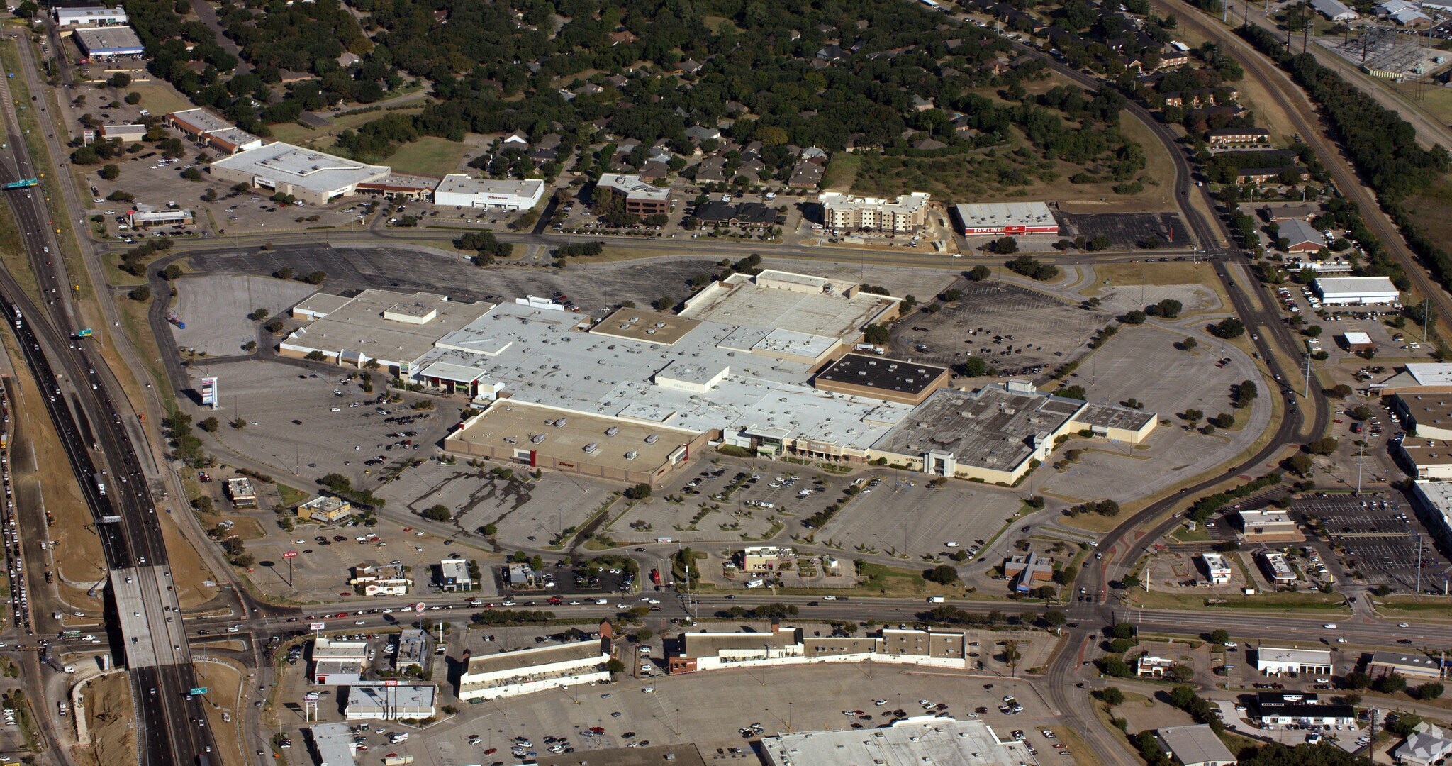 2201 N Interstate 35 E, Denton, TX 76205 Golden Triangle Mall