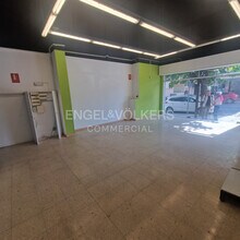 Retail in Vallirana, Barcelona for lease Interior Photo- Image 2 of 9