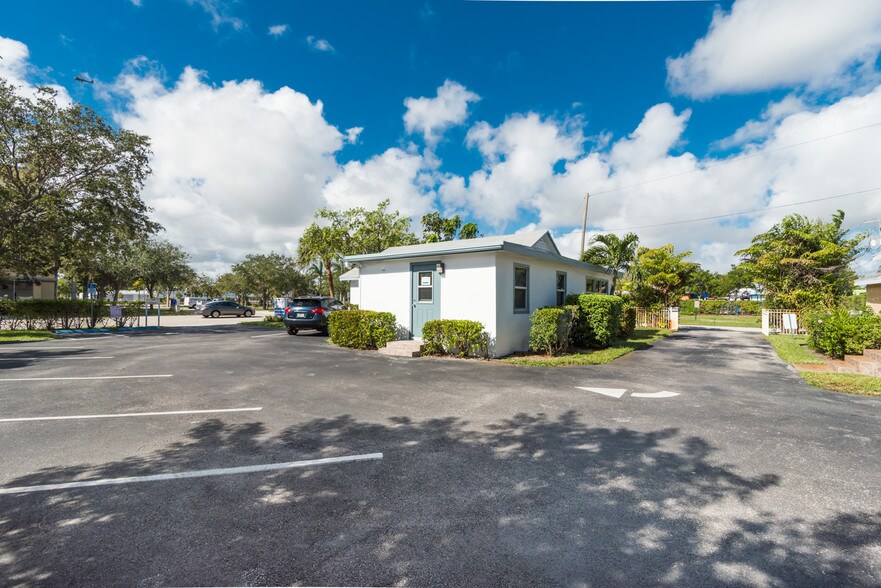 746 NE 3rd Ave, Fort Lauderdale, FL for sale - Other - Image 2 of 30