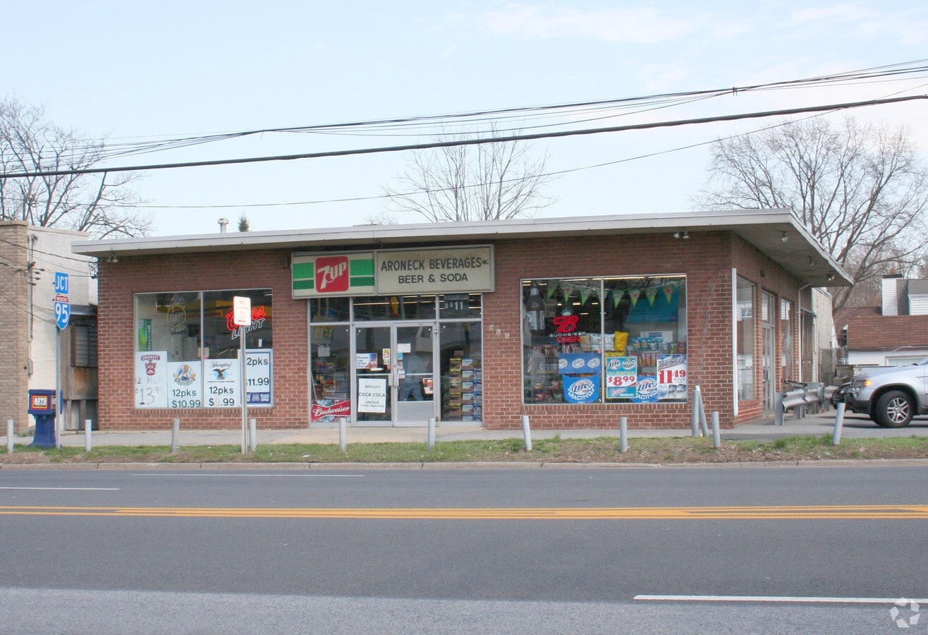 955 Mamaroneck Ave, Mamaroneck, NY 10543