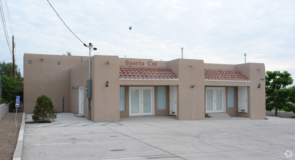 5801 Central Ave NW, Albuquerque, NM for sale - Primary Photo - Image 1 of 1