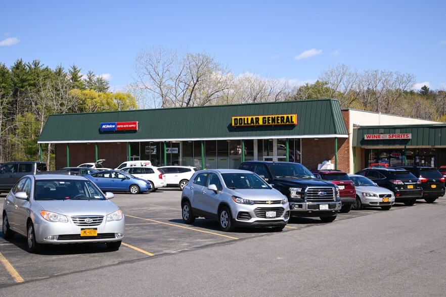 772 Route 50, Burnt Hills, NY for lease - Building Photo - Image 2 of 9