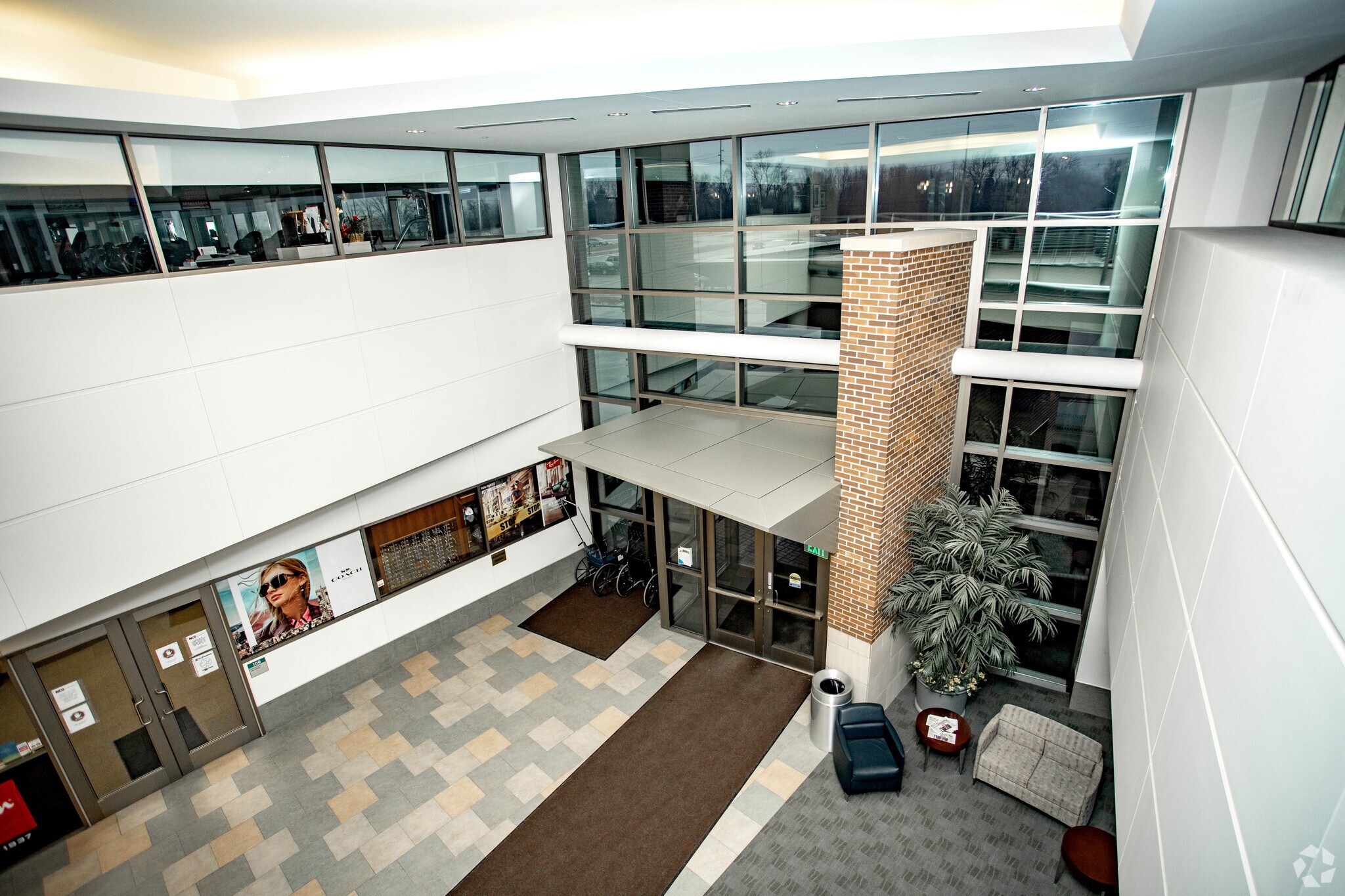 17900 23 Mile Rd, Macomb, MI for sale Lobby- Image 1 of 1