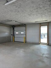 Flex in Tremblay-en-France for lease Building Photo- Image 1 of 3