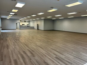 7441 R Allentown Blvd, Harrisburg, PA for lease Interior Photo- Image 1 of 7