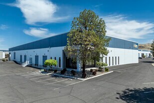 1480-1498 Kleppe Ln, Sparks NV - Warehouse