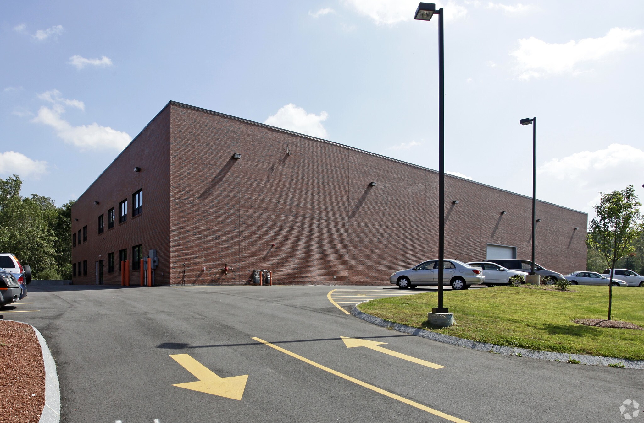 30 Panas Rd, Foxborough, MA for sale Primary Photo- Image 1 of 1