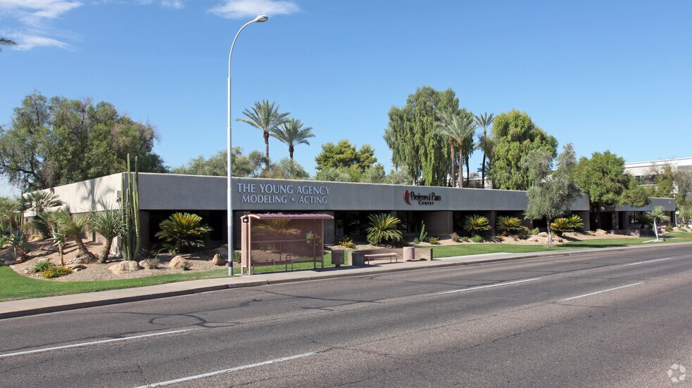2801-2835 E Camelback Rd, Phoenix, AZ for sale - Primary Photo - Image 1 of 1