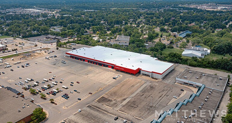 901 W Lake St, Peoria, IL for sale Building Photo- Image 1 of 1