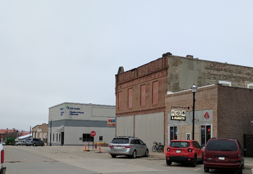 118 S Main St, Plainview, NE for sale - Building Photo - Image 1 of 1