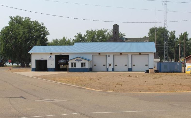 603 2nd Ave S, Hettinger, ND for sale - Building Photo - Image 1 of 1