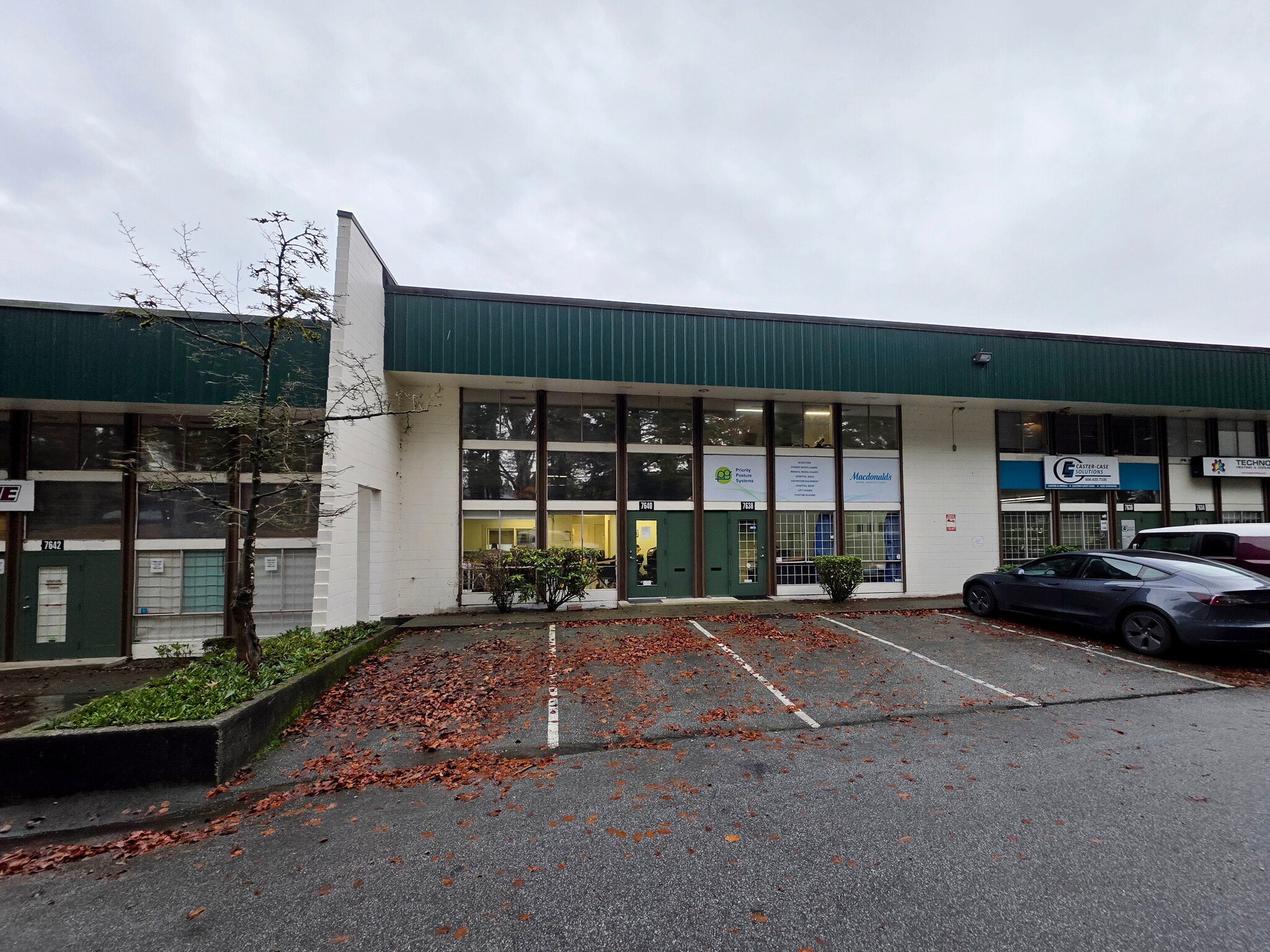 7618-7648 Winston St, Burnaby, BC for lease Interior Photo- Image 1 of 5